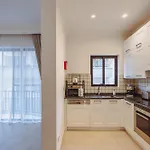 Apartmán In St Julian's, Perfect For Families