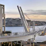 Apartmán In St Julian's, Perfect For Families Saint Julian's