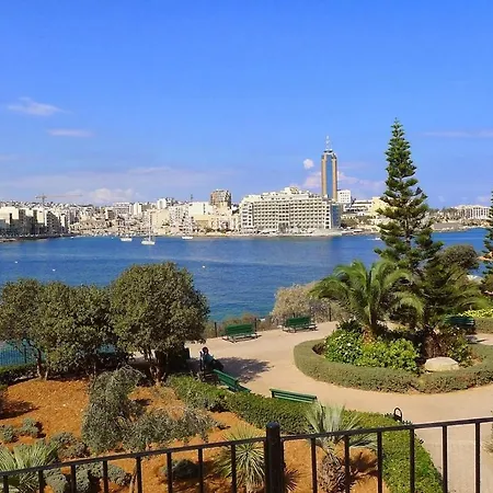 Apartman In St Julian's, Perfect For Families *