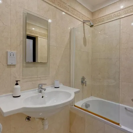 In St Julian's, Perfect For Families Apartment Saint Julian's
